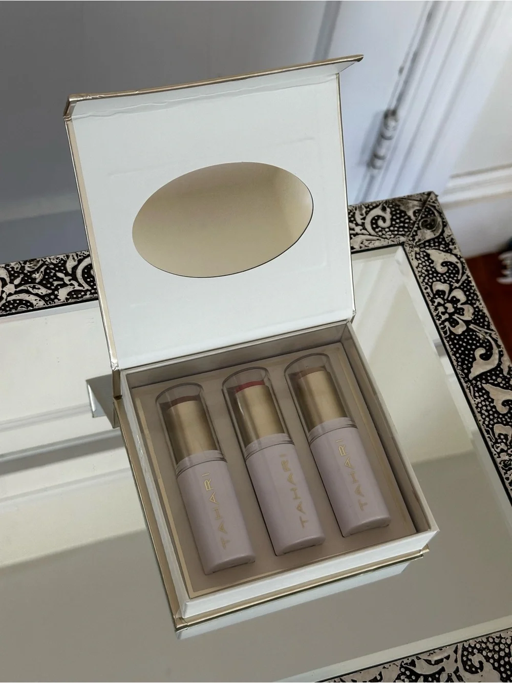 Tahari new box